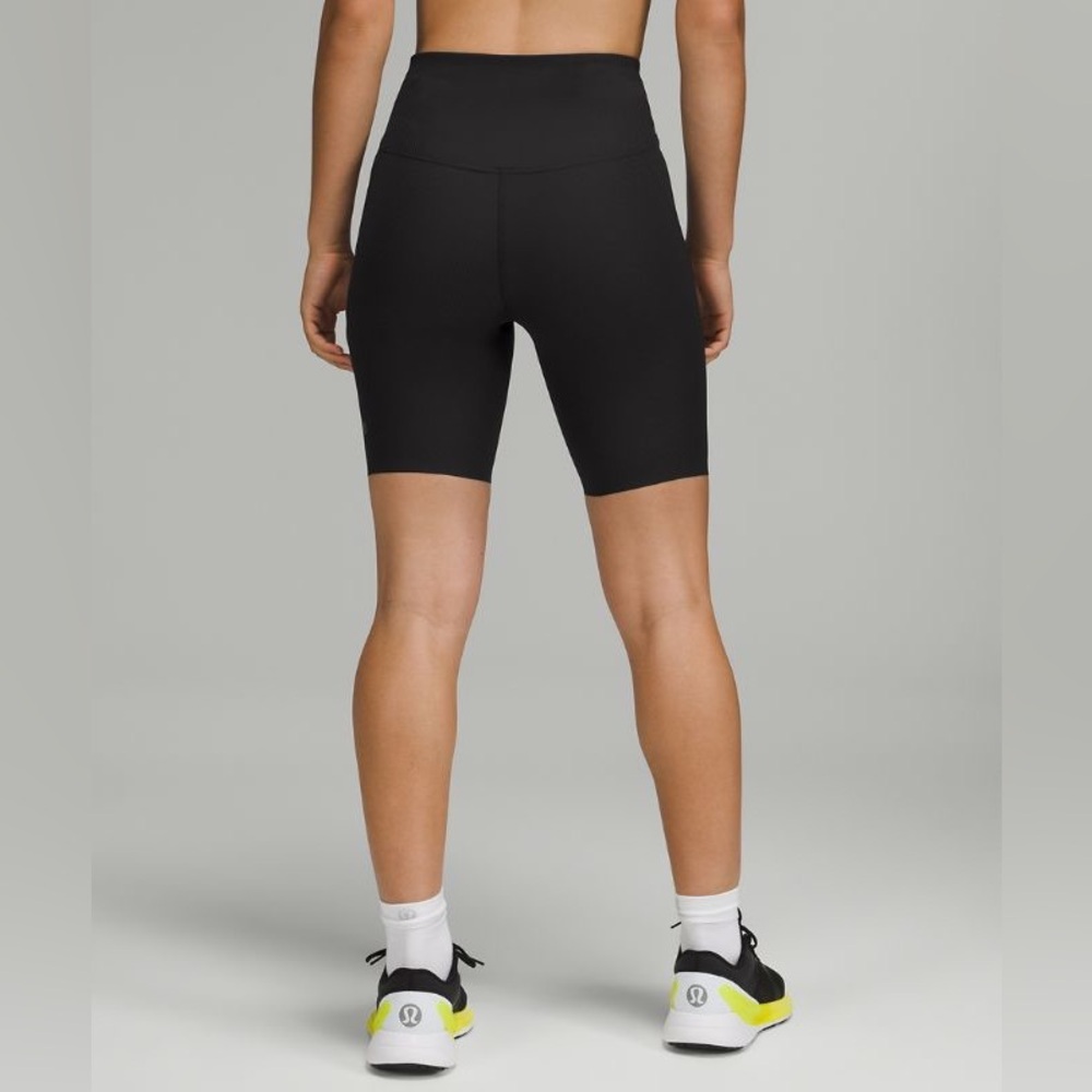 Lululemon Base Pace High Rise Ribbed Bike Short, 6 - Picture 2 of 5